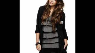 Miley Cyrus- Don&#39;t Wanna Be Torn
