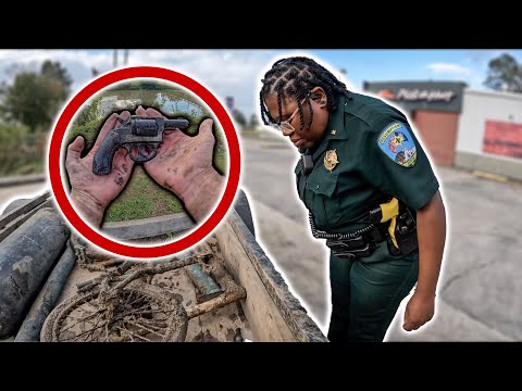 Police Confiscate Weapon Found Magnet Fishing - Giant Magnet Fishing Gone Crazy