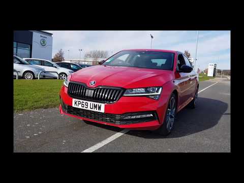 SKODA Superb SportLine 4X4 Plus Hatchback 5-DR 2019 2.0 TDI SCR DSG in Velvet Red