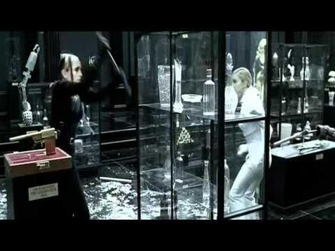 Videoclip de Die Another Day — Madonna