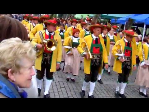 Landesmusikfest - Festumzug - Meran 2015 Teil 1