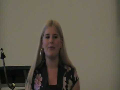 Stephany Visser singing: hopeloos verlang ik naar jou uit grease