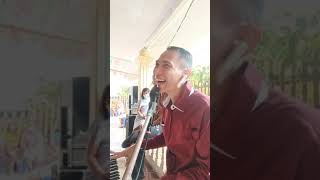 Download lagu Romi roso, penyanyi multitalenta asal manado yang viral. mp3 Download lagu Romi roso, penyanyi multitalenta asal manado yang viral. mp3