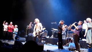 &quot;Headphones&quot; I&#39;m from barcelona @ Festival Days Off, le 10 juillet 2011