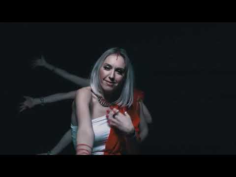 Billx ft  Shanti People   Hands of Heart