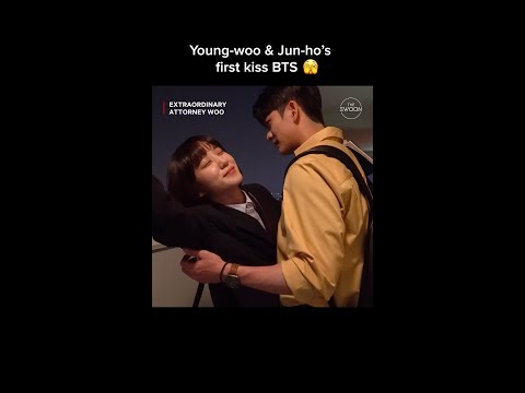 Here’s what goes into pulling off the perfect first kiss 💋 | Extraordinary Attorney Woo