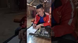 Chạy đâu cho thoát đi cả ngày mới được một đơn