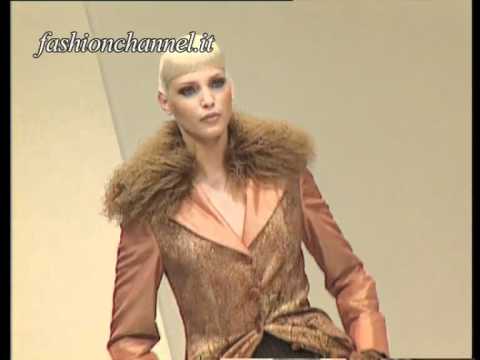 "Alberta Ferretti" Autumn Winter 1994 1995 Milan 2 of 6 pret a porter woman by FashionChannel