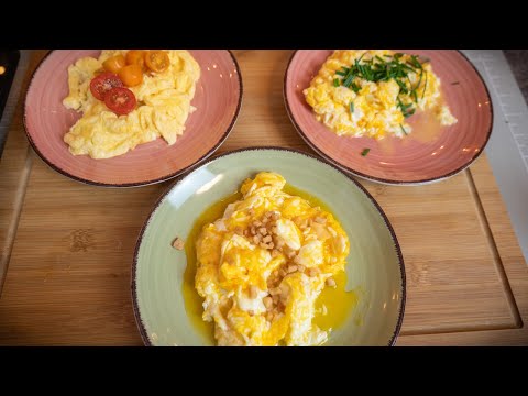 Scrambled eggs and three techniques for making them. Which one do you choose?
