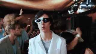 Worriers - Chasing (Official Video)