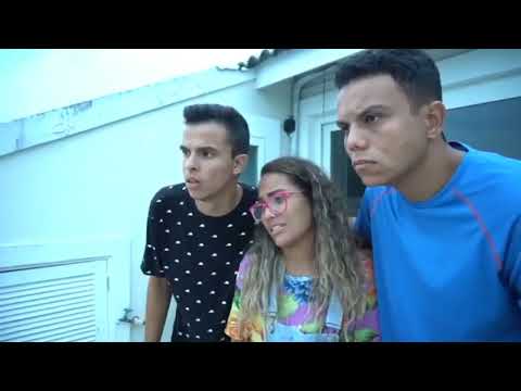 trailer o mistério da casa ao lado