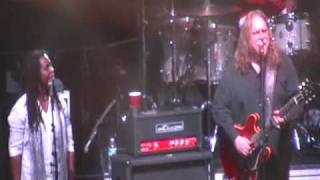Warren Haynes Band &quot;Sneakin&#39; Sally Through The Alley&quot; @ Warren Haynes Xmas Jam 2010
