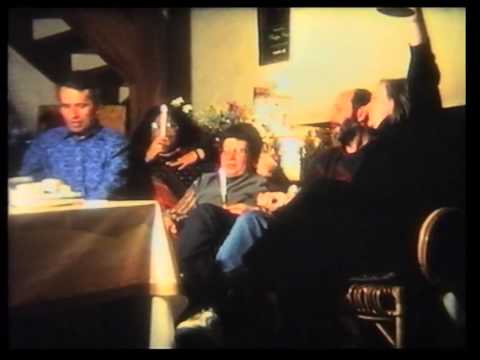 Michèle Levieux fête le cinéaste Ivan Pavlov (1991) by Gérard Courant - Portrait de groupe #149