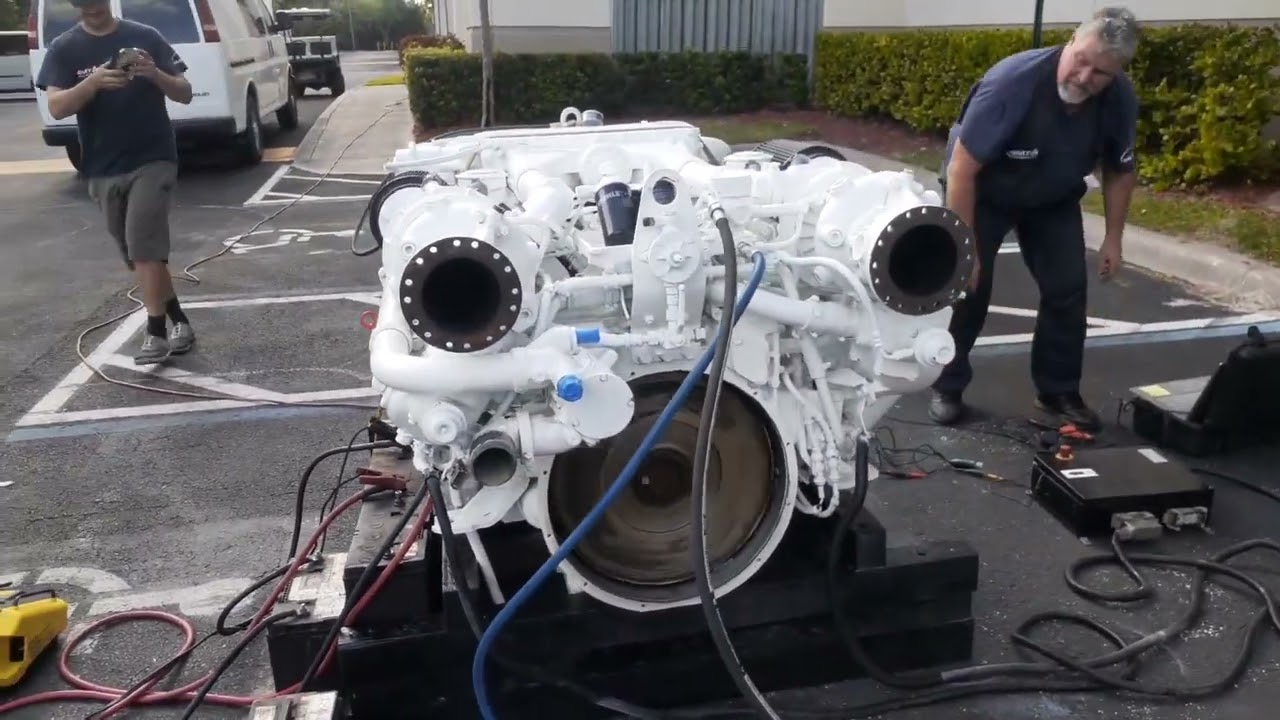 MAN D2842 LE404, Marine Diesel Engine, V-12, 1300 HP @ 2300 RPM