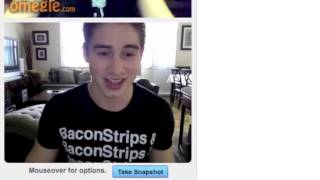 OMEGLE V5: Bacon Strips, Gay Sex, Hobbits & Rapists