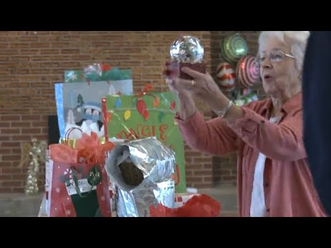 Springfield Masonic Community hosts 2025 holiday gift exchange