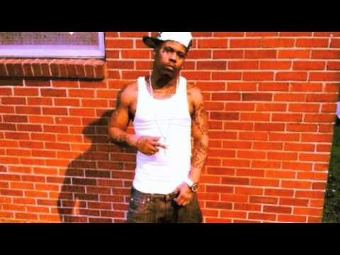 Ace Pachino (mr.cracktown) - 1 bitch