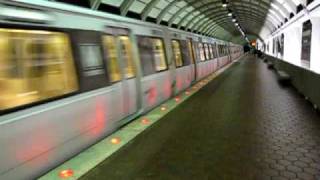 preview picture of video 'Washington Metro Red Line train departs Wheaton station'