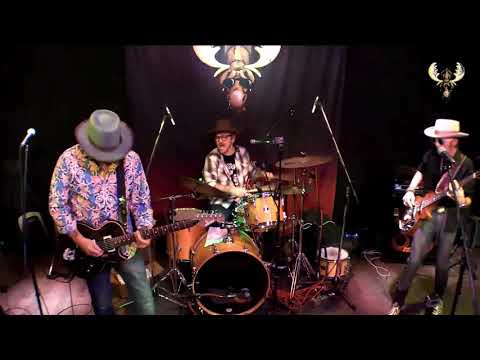 Too Slim & The Taildraggers - Stoned again - Live at Bluesmoose Radio