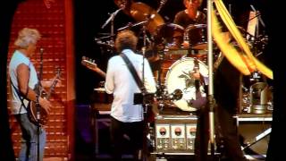 Neil Young &amp; Crazy Horse -&quot;Welfare Mothers&quot; @ Forest National Bruxelles - 08.06.2013