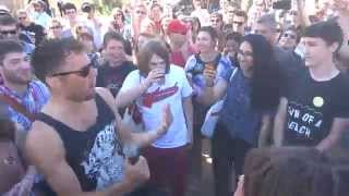 Rich Aucoin - Four More Years (Live) - TINALS 2014, Nîmes, FR (2014/05/31)