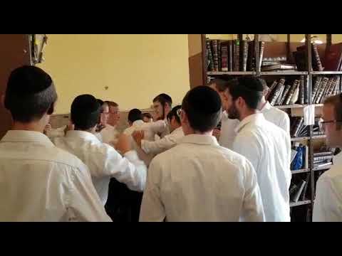 Ponevitz yeshiva elul fight #3