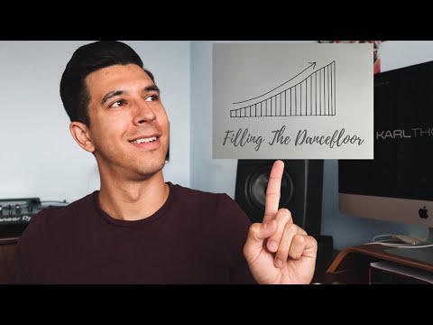 How To Structure Your DJ Set The RIGHT Way