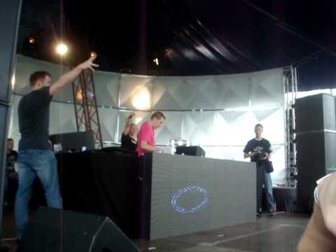 Thera VS Geck-O @ The Qontinent 2011