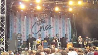 Menace Beach at Millennium Square in Leeds 22 July 2016