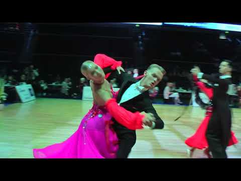 Karol Michal Tomecki - Domile Semeskeviciute | SF Foxtrot | Amber Couple 2018