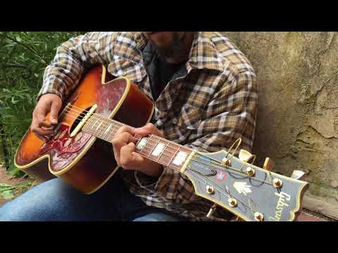 download lagu mp3 mp4 Hollywood Waltz Karaoke, download lagu Hollywood Waltz Karaoke gratis, unduh video klip Hollywood Waltz Karaoke