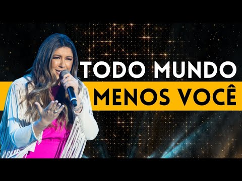 "Todo Mundo Menos Você": Kivia Pascoal canta no palco do Faustão