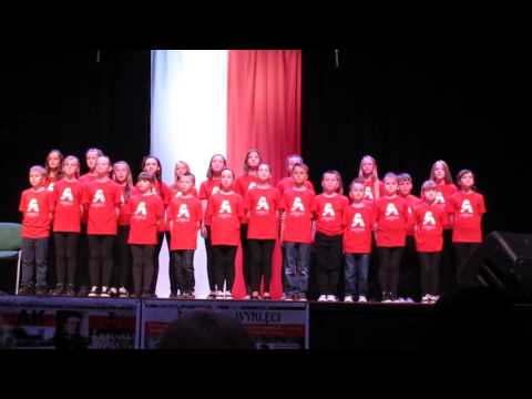 PIEŚŃ O KATYNIU - ZESPÓŁ APLAUZ Z GOŁĘBIA