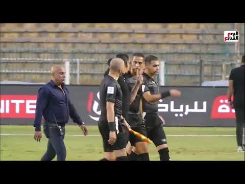 حوار خاص بين عبدالواحد السيد وحكم لقاء فيوتشر عقب انتهاء الشوط الأول