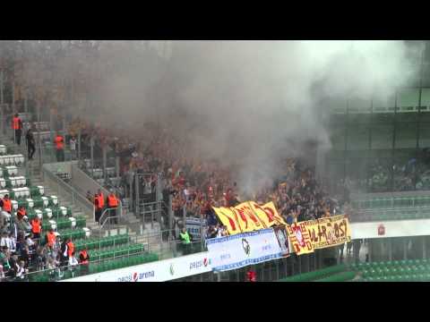 Kartofliska TV: Legia Warszawa - Korona Kielce 6.05.2012 zabawa w sektorze Korony