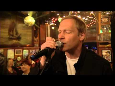 Thees Uhlmann - Zum Laichen und Sterben ziehen die Lachse den Fluss hinauf 2015