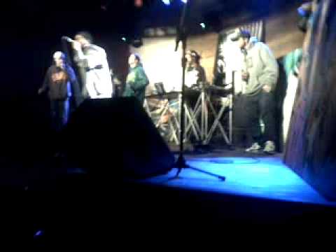CWBase Mc  - Precioso Trabalho Beat UNDERAPZ Show MUSIC HALL 2011