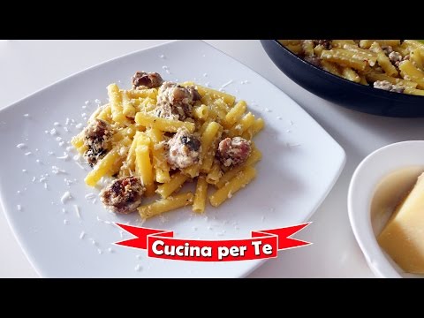 Mezzani Tagliati Salsiccia e Ricotta - Primo piatto semplice e veloce
