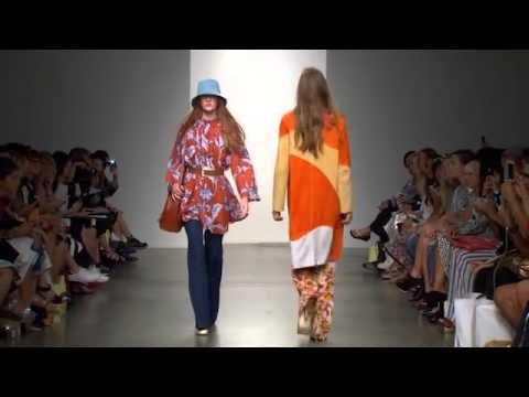 Karen Walker | Spring Summer 2015 Full Fashion Show | Exclusive
