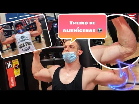TREINO ALIENÍGENA COM GORILA *ele me matou no treino🥵