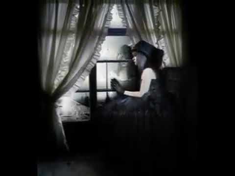 اجمل ما غنت /ميادة الحناوي :انا امبارح انا الذكرى انا الماضى انا بكرة :ياااااجمال الفن 😲😍❤