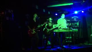Rhyn - Blue Glass (live at Dublin Castle)