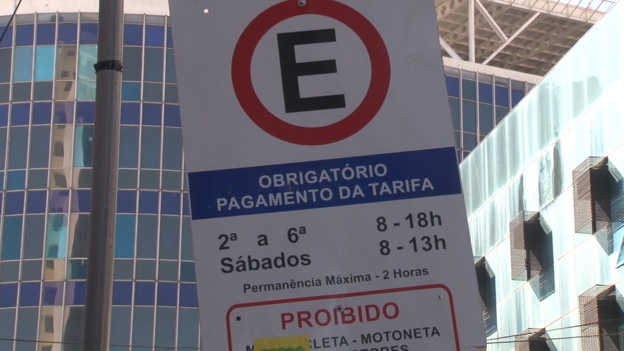 Zona Azul volta a aplicar aviso de irregularidade
