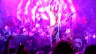 Michael Franti & Spearhead Live - I Know I'm Not Alone