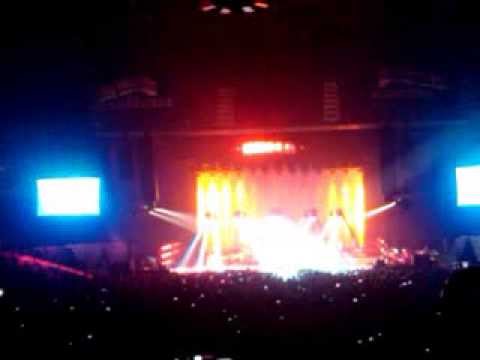 peter gabriel beograd 05.10.2013 sledgehammer