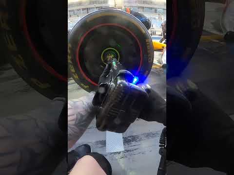 POV: you are doing a pitstop  #f1