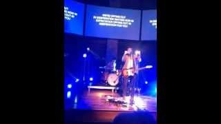 Phil Wickham Heaven Fall Down LIVE