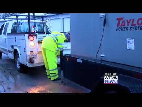 Tishomingo residents rebuild following Tuesday's Tornado