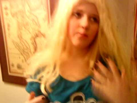 Svenska Hollywoodfruar i Sverige  - parodi