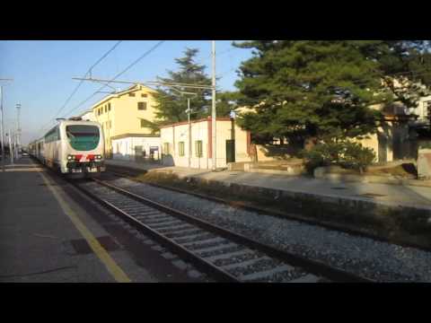 LA POTENZA DELLA E403 IN CORSA,QUI' IN TESTA ALL'IC 727!